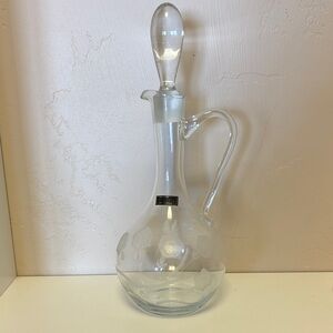 Vintage toscany etched glass decanter
